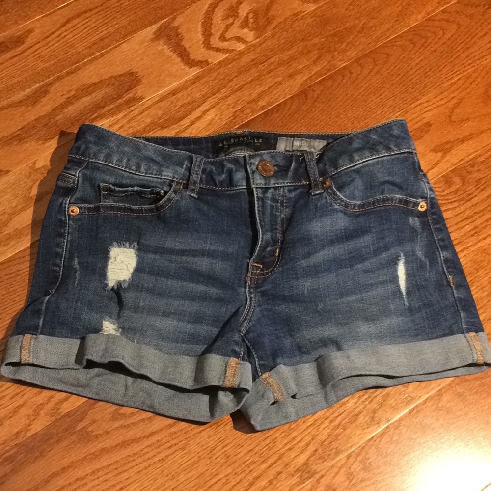 distressed jean shorts